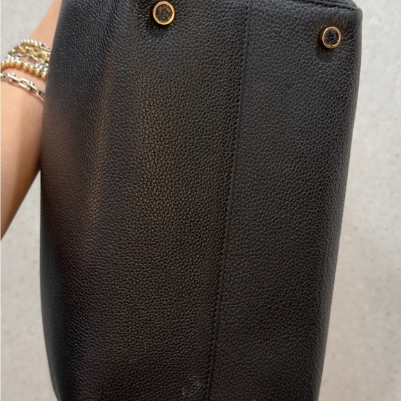 Nancy Gonzalez Black Pebbled Leather Tote Crocodile Trim Top Handle Bag - Picture 10 of 10